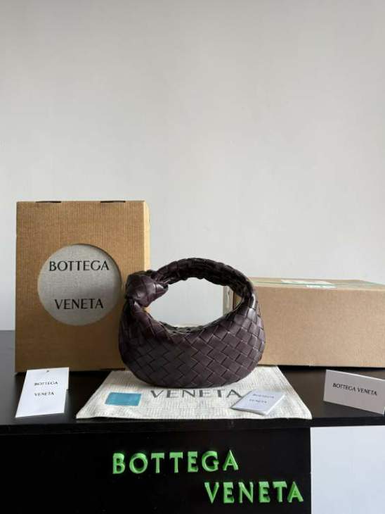 Picture of Bottega Veneta Handbags _SKUfw223141078fw